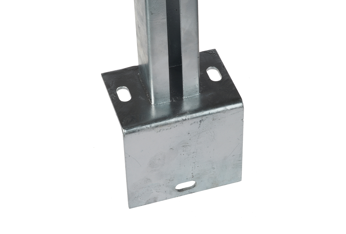 Base plate L-shape for 60 × 60 mm box section hot-dip galvanised