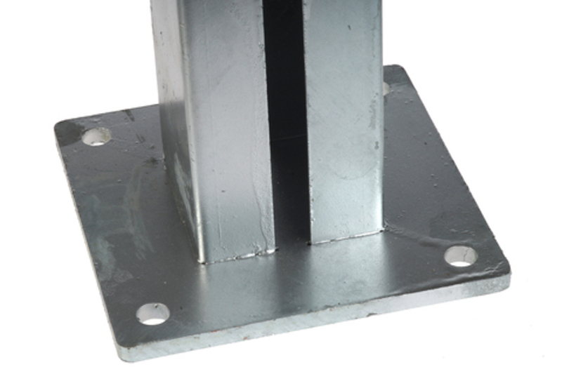 Base plate for 80 × 80 mm box section hot-dip galvanised