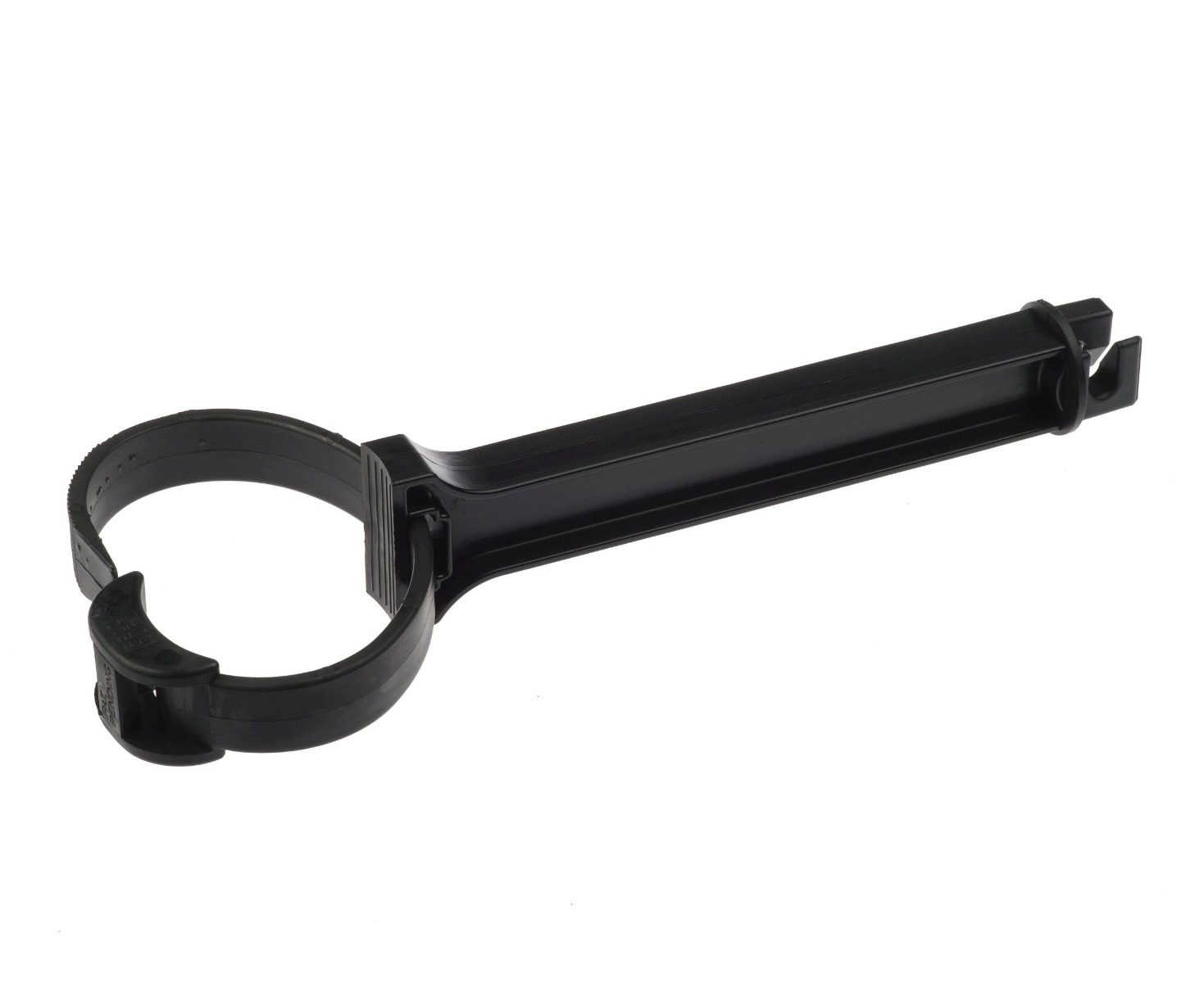 Durable plastic clamp and clip set for secure post attachment in fencing